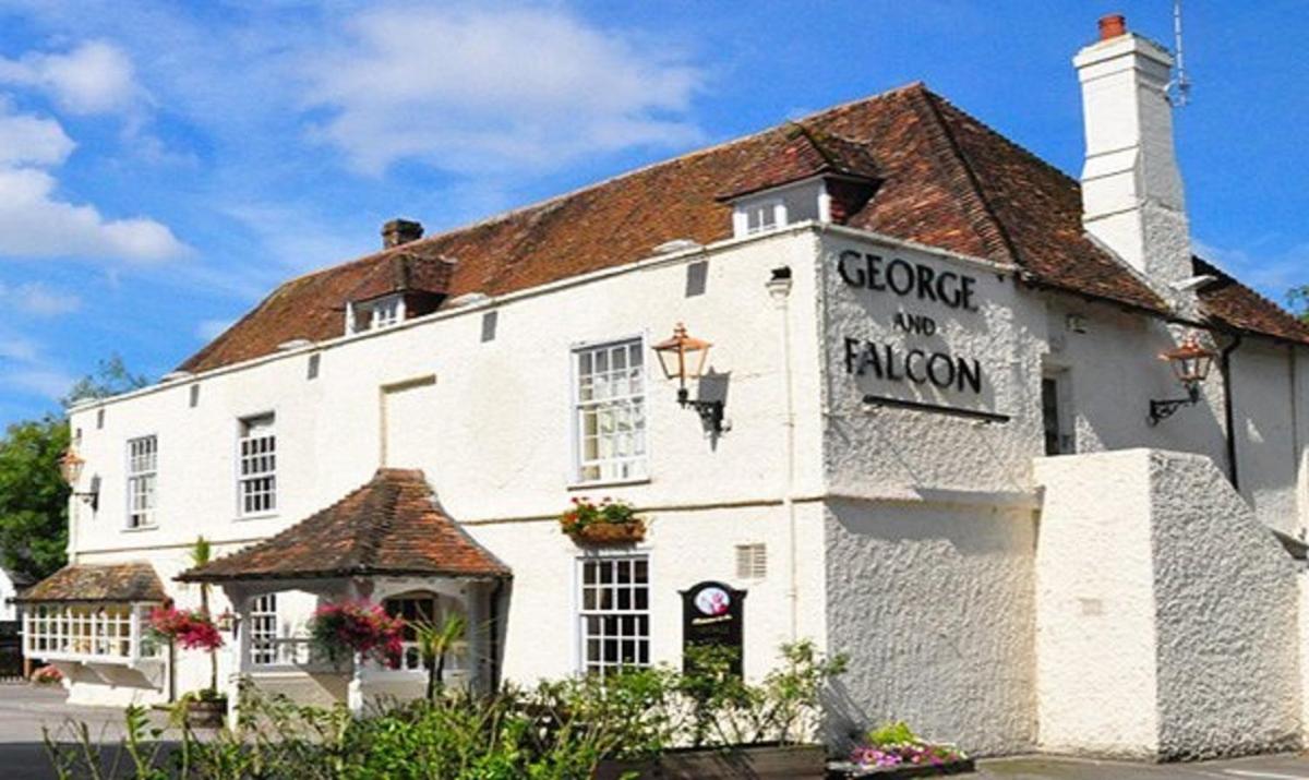 مبيت وإفطار سوثامبتون George & Falcon المظهر الخارجي الصورة